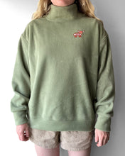 Load image into Gallery viewer, Turtleneck - Green
